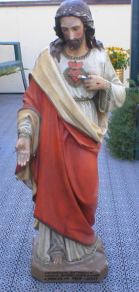 Jesus-Statue-2.JPG