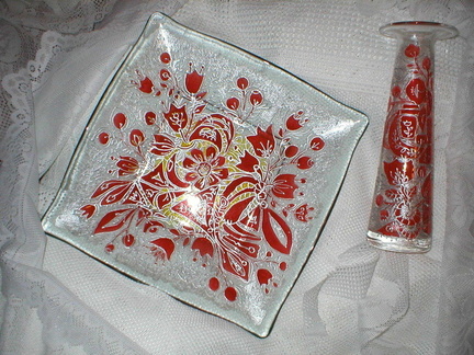 Glasmalerei:  V-18 Vase und Schale